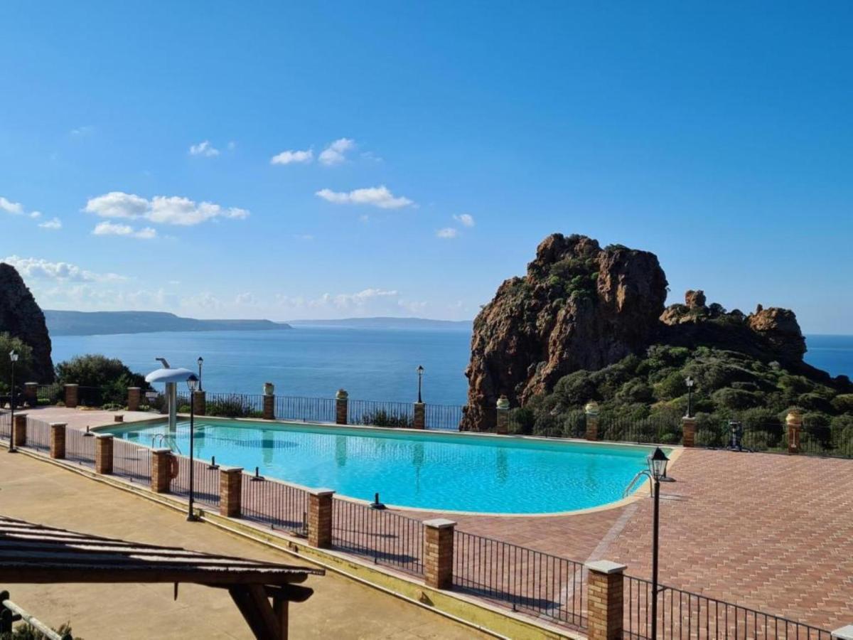 Villa L'Estasi Tanca Piras A Bordo Piscina Con Vista Mare Nebida Exterior foto