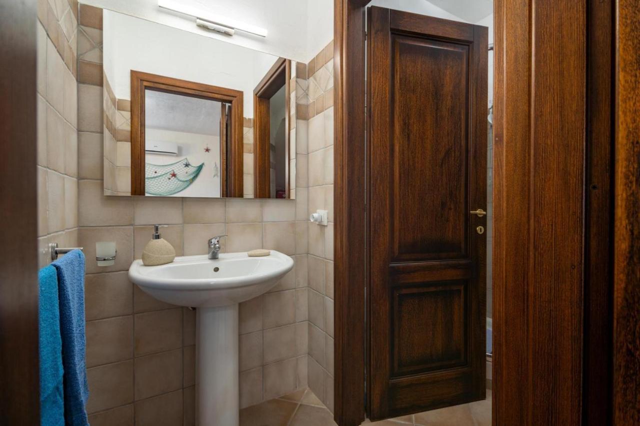 Villa L'Estasi Tanca Piras A Bordo Piscina Con Vista Mare Nebida Exterior foto