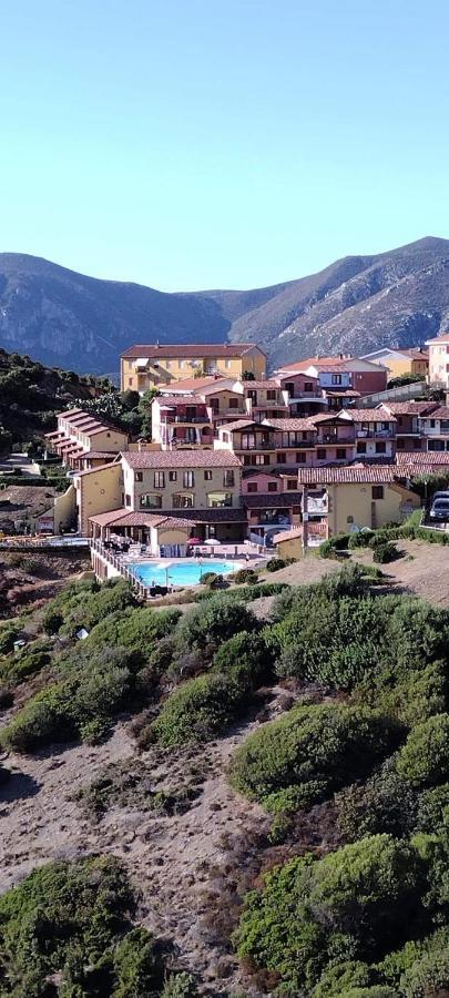Villa L'Estasi Tanca Piras A Bordo Piscina Con Vista Mare Nebida Exterior foto